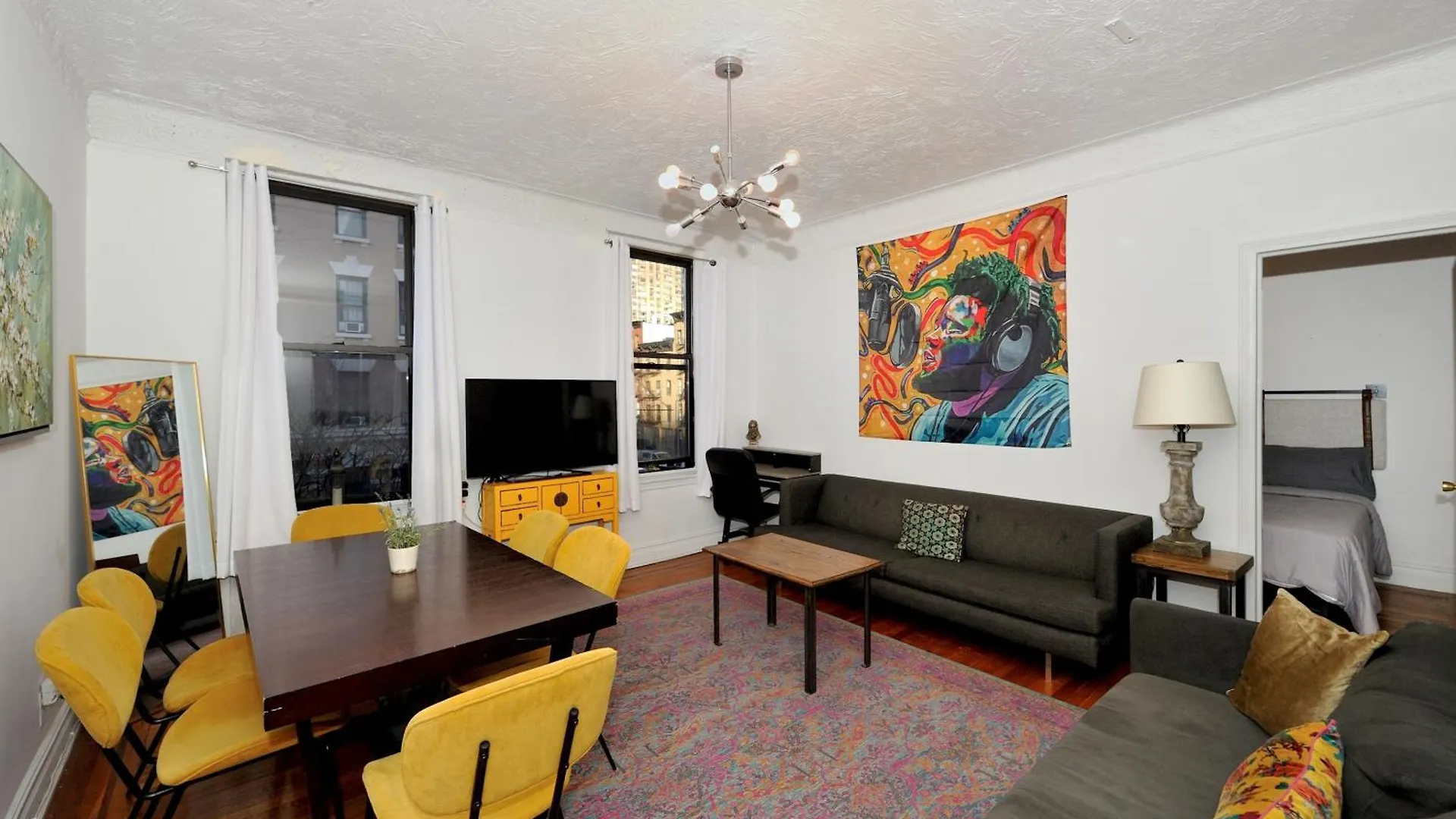 Midtown West Furnished 3 Bedroom Apartment New York